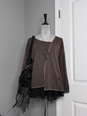 G & C United Knitwear Lagenlook Style Asymmetrical Longsleeve Peruvian Cotton